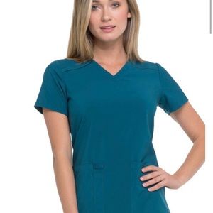 Caribbean blue  scrub set size s